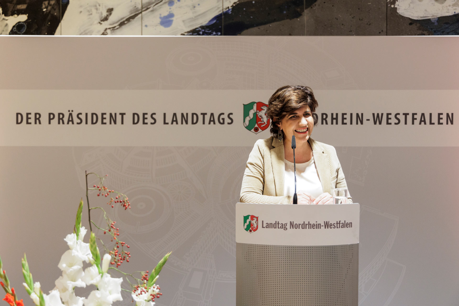 Vizepräsidentin Berivan Aymaz begrüßte die rund 100 Gäste im Landtagsrestaurant.