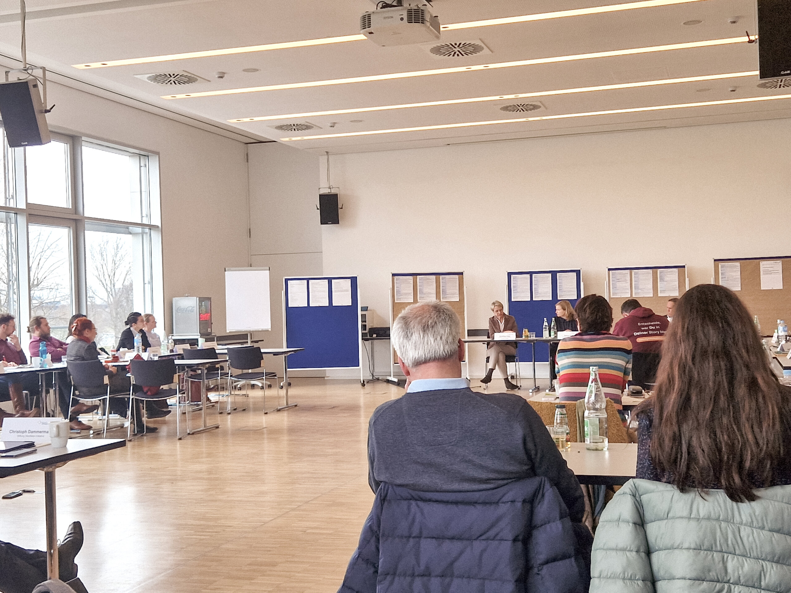 Dorothee Feller bei der 17. Sitzung des Stiftungsnetzwerks Bildung in NRW